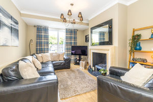 Lounge- click for photo gallery